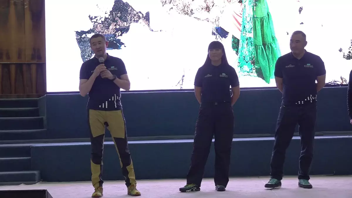 В Алматы прошёл предпоказ фильма о первой казашке, покорившей Эверест