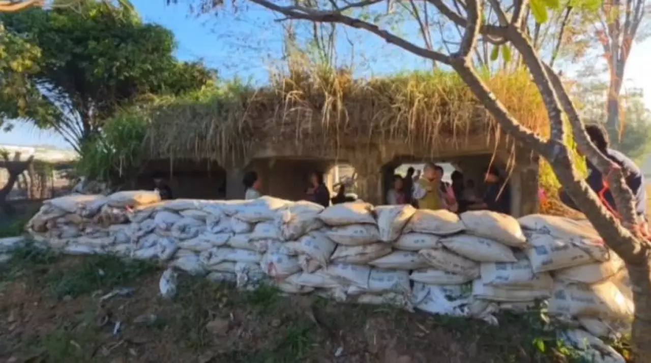 Таиланд и Камбоджа продолжают бои