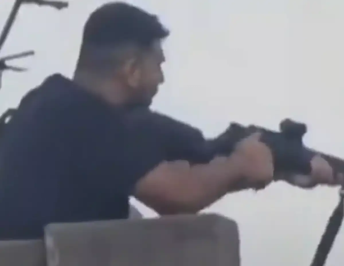 Аустралиядағы  атысты әкелі-балалы екеу ұйымдастырған