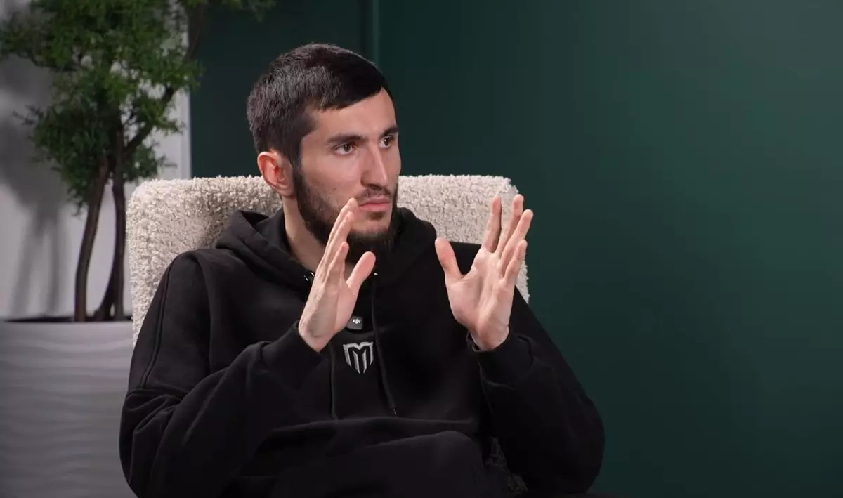 «Звонили каждые два дня»: Идрис Умаев объяснил, почему отказал «Кайрату»