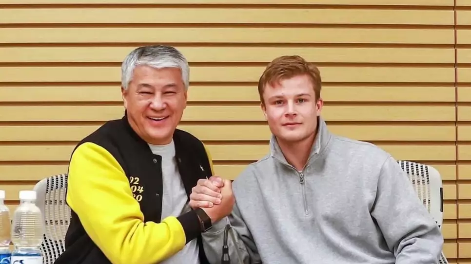 "Қайрат" футбол клубы жаңа ойыншымен толықты