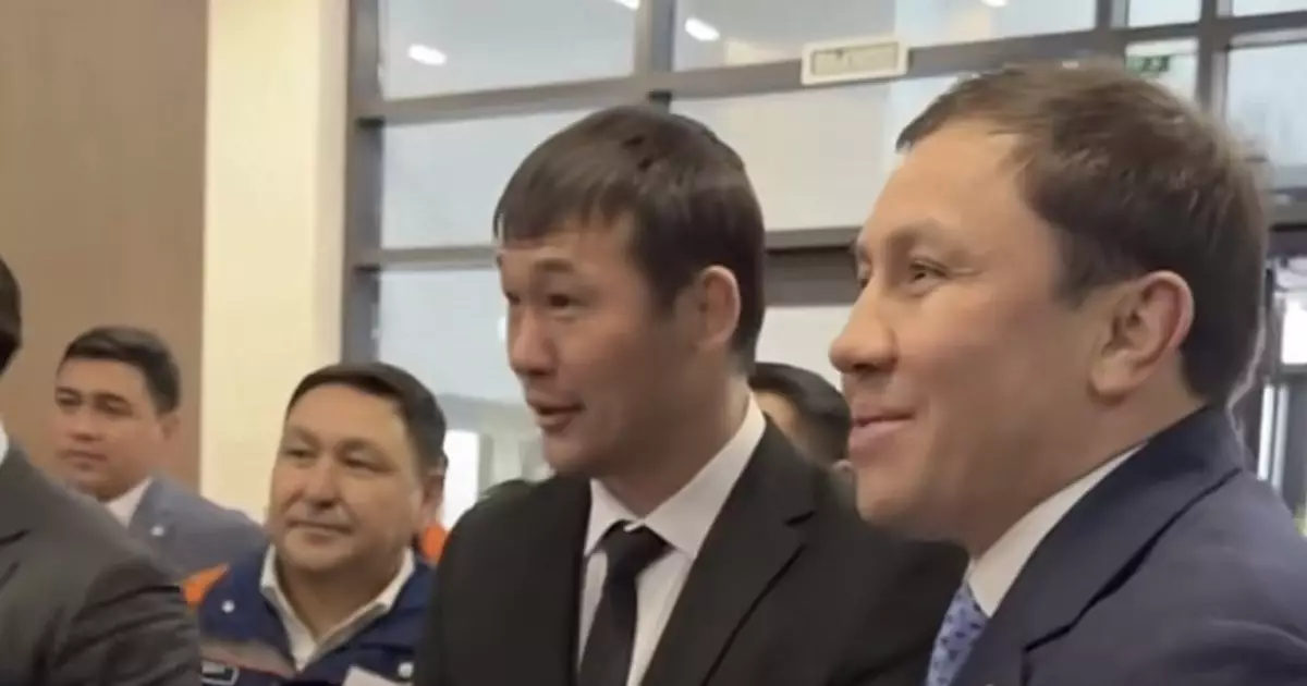   Шавкат Рахмонов пен Геннадий Головкиннің Көкшетауда бірге жүрген видеосы тарады   