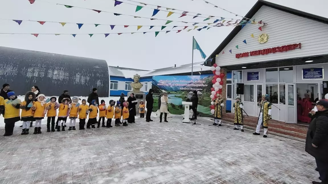 ШҚО: Сарыөлең ауылында 8 ай ішінде салынған жаңа мектеп пайдалануға берілді