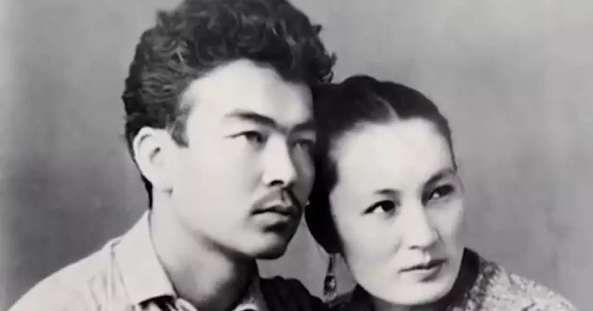  `Майраның маған берiлгендiгiнiң куәсi – өлсе де маған басын иiп қоштасып кеттi` – Асанәлі Әшімов 