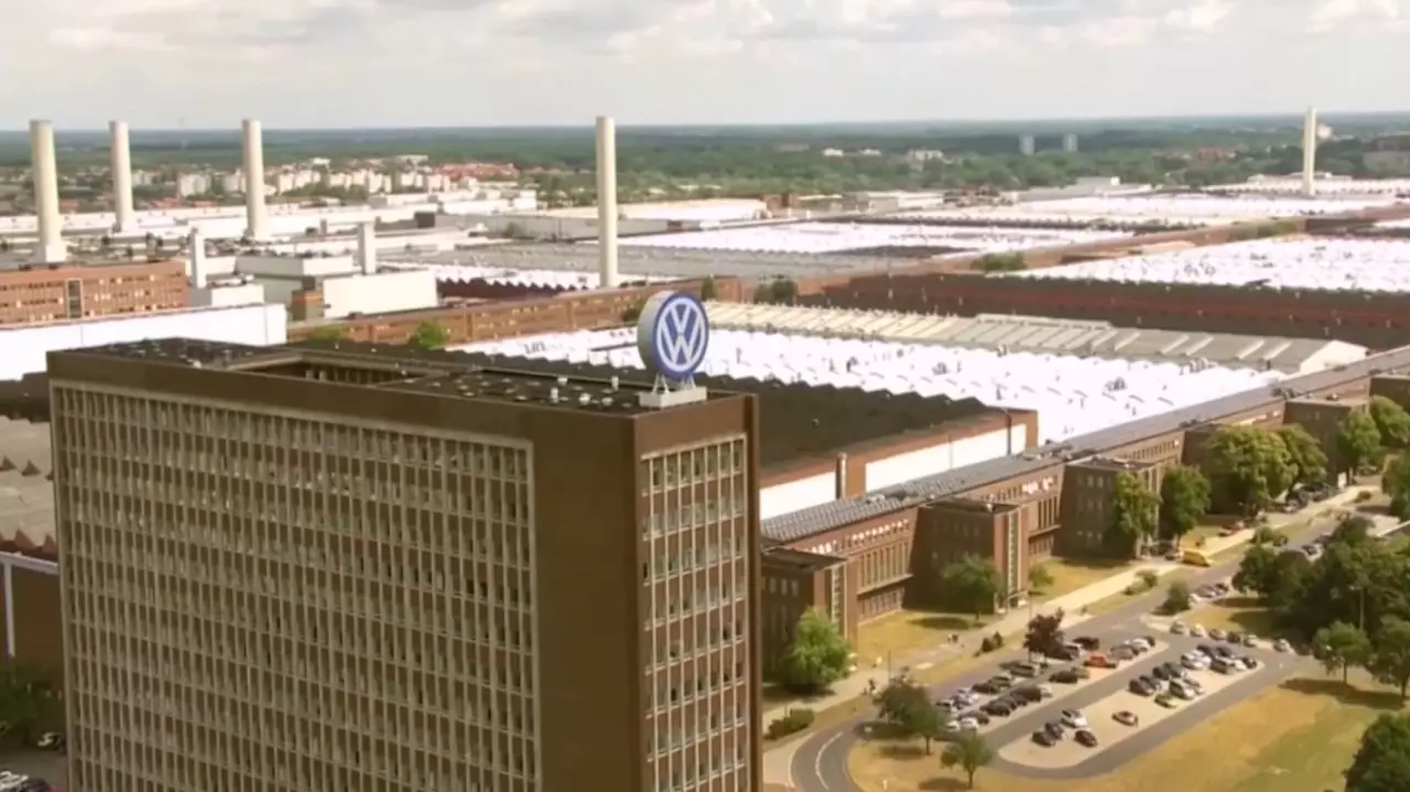 Volkswagen Германиядағы зауытын жабады