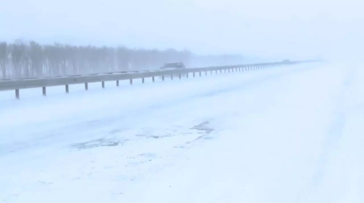 Ауа райына байланысты жолдар жабылды