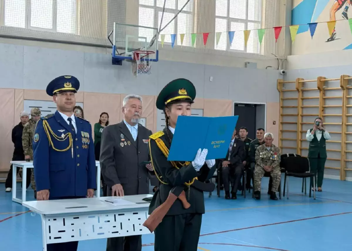 Жас шекарашы: Алматы облысында оқушылар ант қабылдады