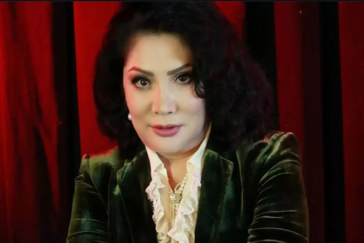 "Анам мен әкем әмеңгерлікпен қосылған": Актриса Лейло Базарбек отбасы жайлы айтып берді