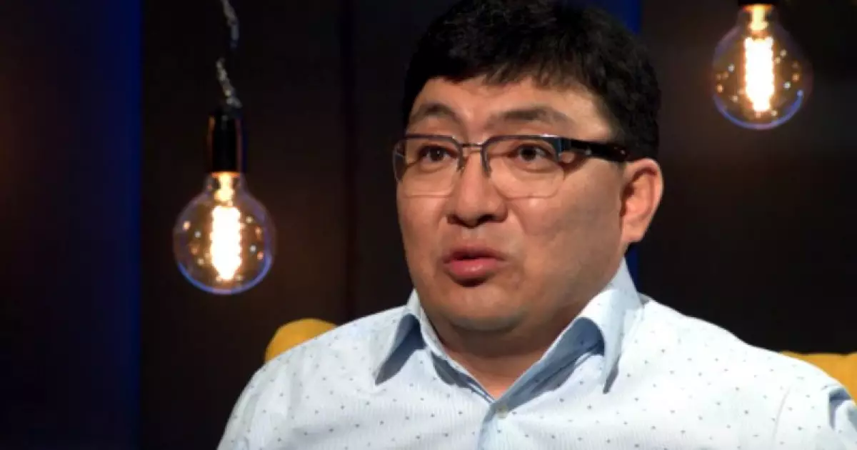   Әнші Тоқтар Серіков жұбайымен қалай танысқанын айтты   