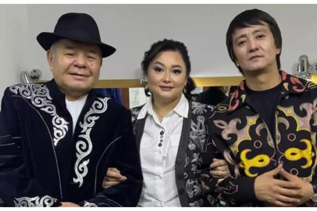 Роза Әлқожа: Мені алғаш сахнаға шығарған Уәлибек аға