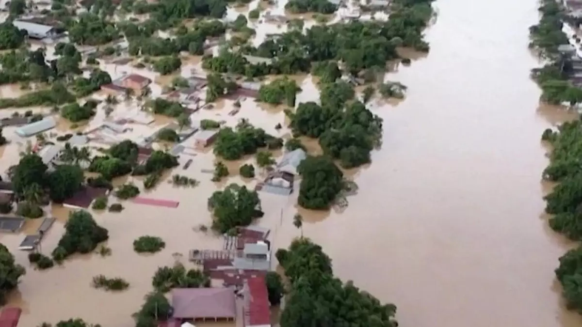 Боливияда су тасқынынан кемінде 20 адам қаза тапты