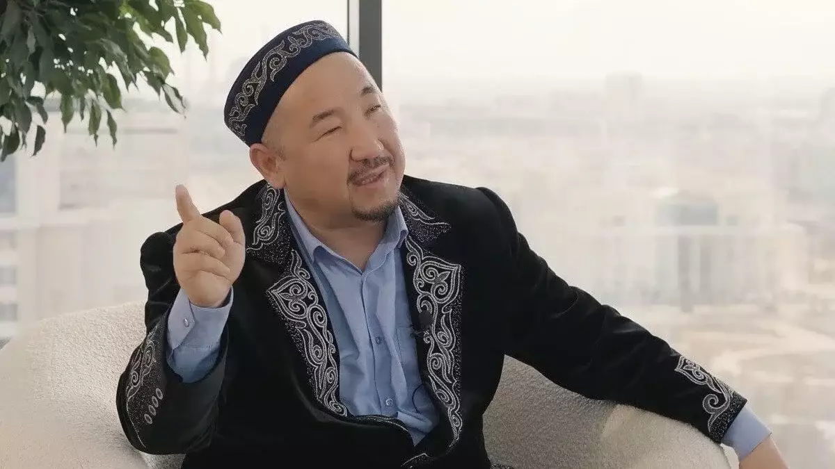 Нұрлан имам:"Білдей қари мені "сайқал" деп, қасымдағы кісіні "гей" депті"