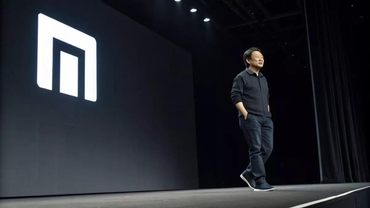 Xiaomi готовит масштабный запуск устройств: флагманский смартфон, новые часы с eSIM и расширение экосистемы