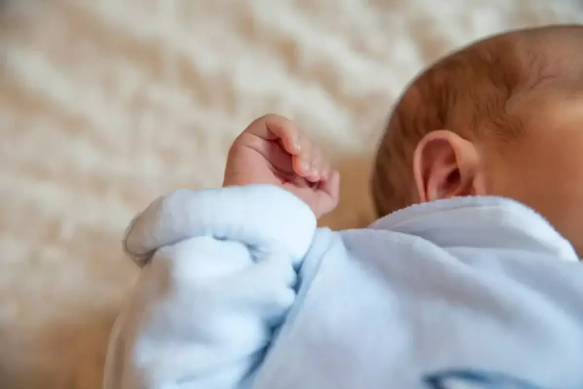 В роддомах Астаны в День Независимости родились 18 малышей