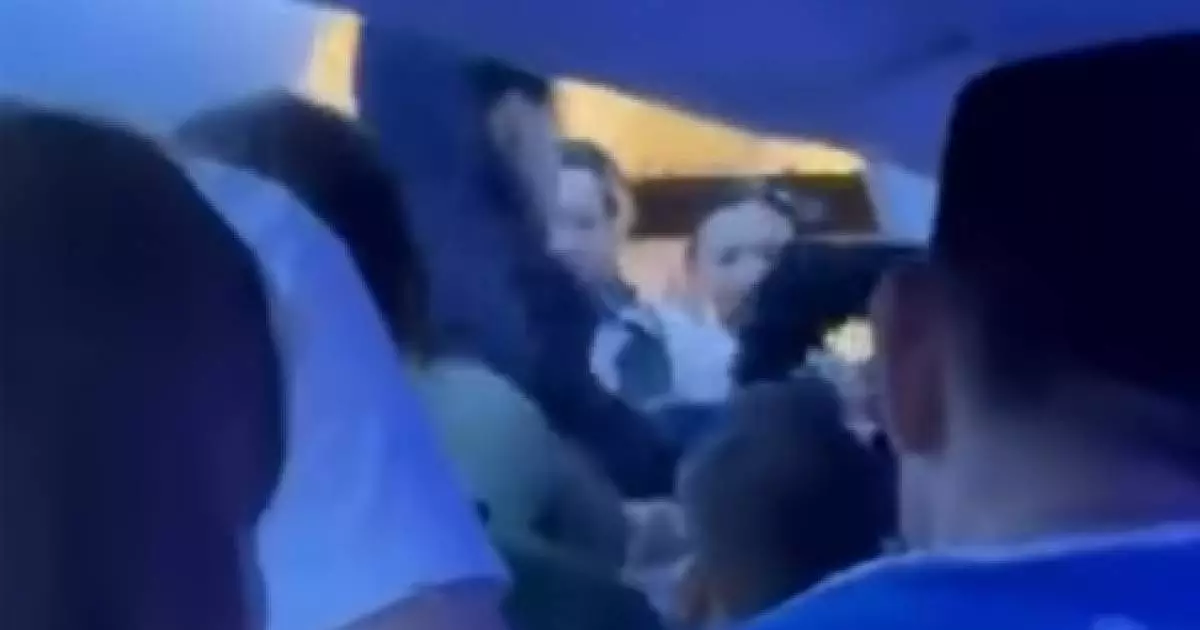  Алматы – Бангкок бағытындағы ұшақта екі ер адам төбелескен (ВИДЕО) 