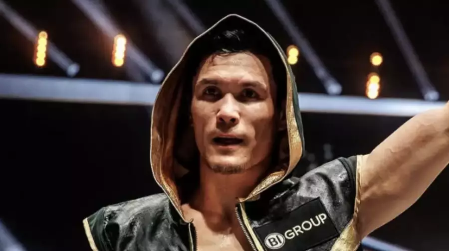 Боксшы Данияр Елеусінов оқырмандарына ой салды