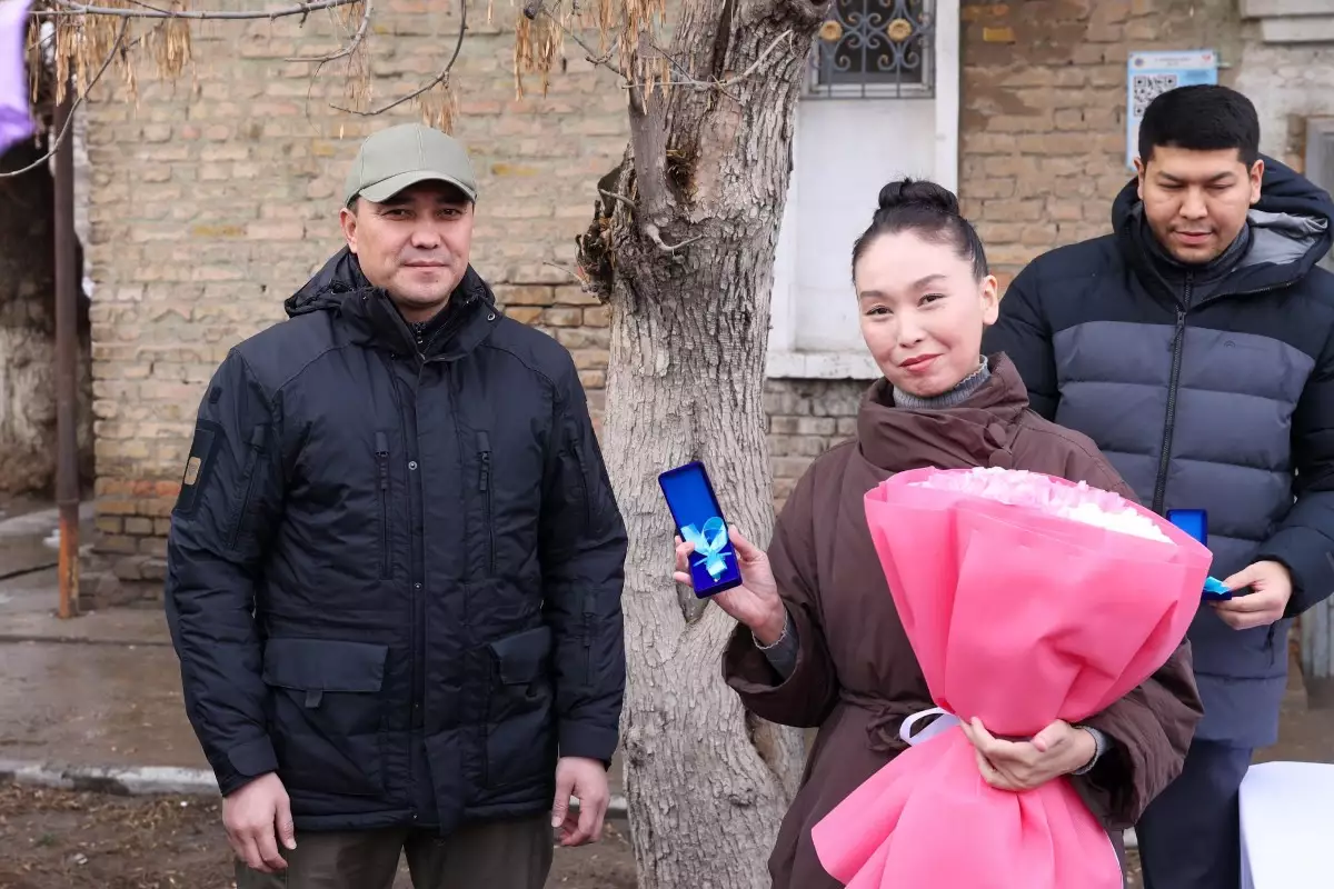 В Шымкенте 20 семей получили новые квартиры в рамках модернизации "Зелёной балки"