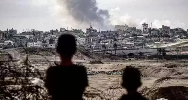 Израиль продолжает наносить удары по сектору Газа