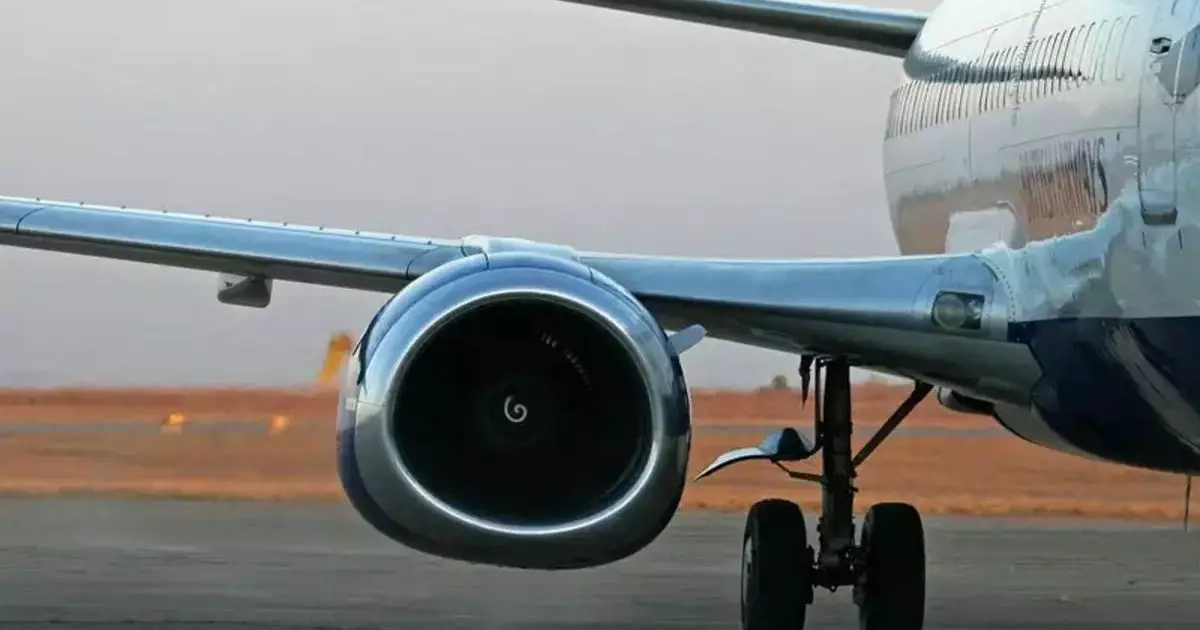  Мәскеу әуежайында Boeing ұшағының қозғалтқышы өртенді 