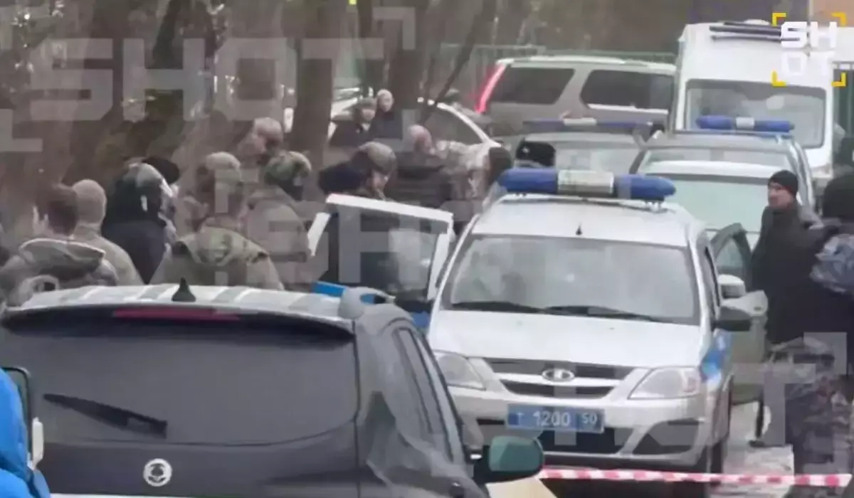 «Все равно пожизненно сидеть»: что известно о подростке, напавшем на школу в Подмосковье