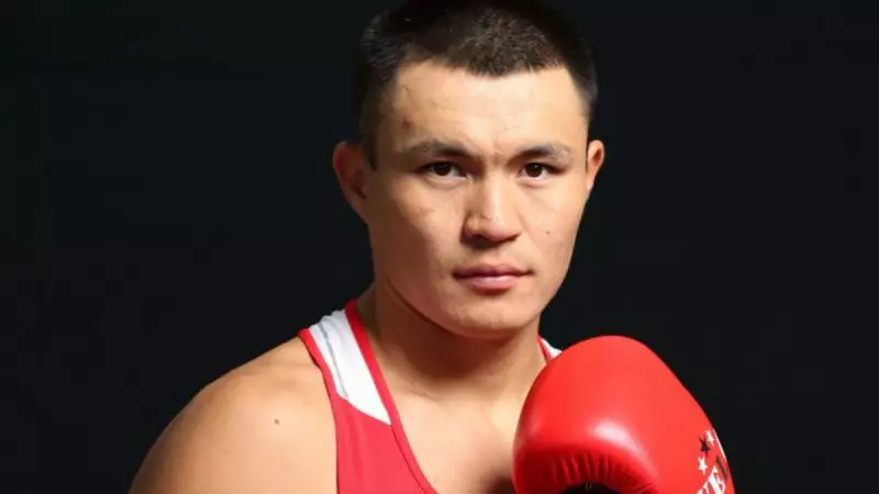 Қамшыбек Қоңқабаев жас боксшыларға шеберлік дәрісін өткізді