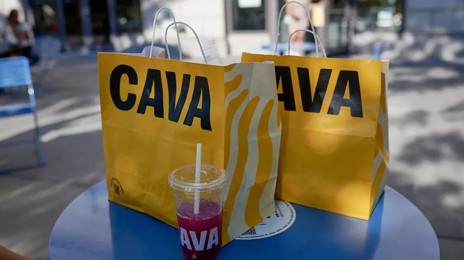 Эта быстрорастущая сеть говорит «нет скидкам» — и это окупается.