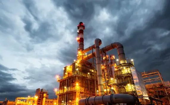 Казахстан не планирует приватизацию крупных нефтеперерабатывающих заводов.