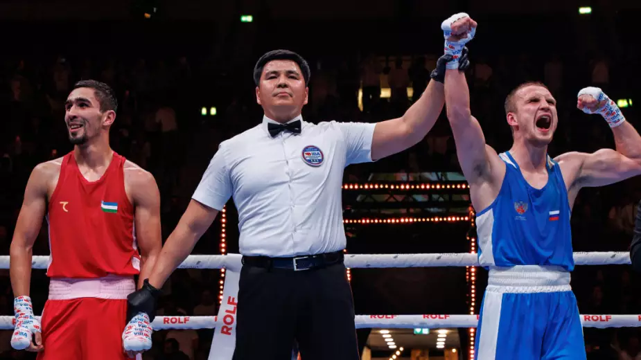 Скандальный бой Шумков - Халоков с укусом от россиянина: Заявление президента IBA 