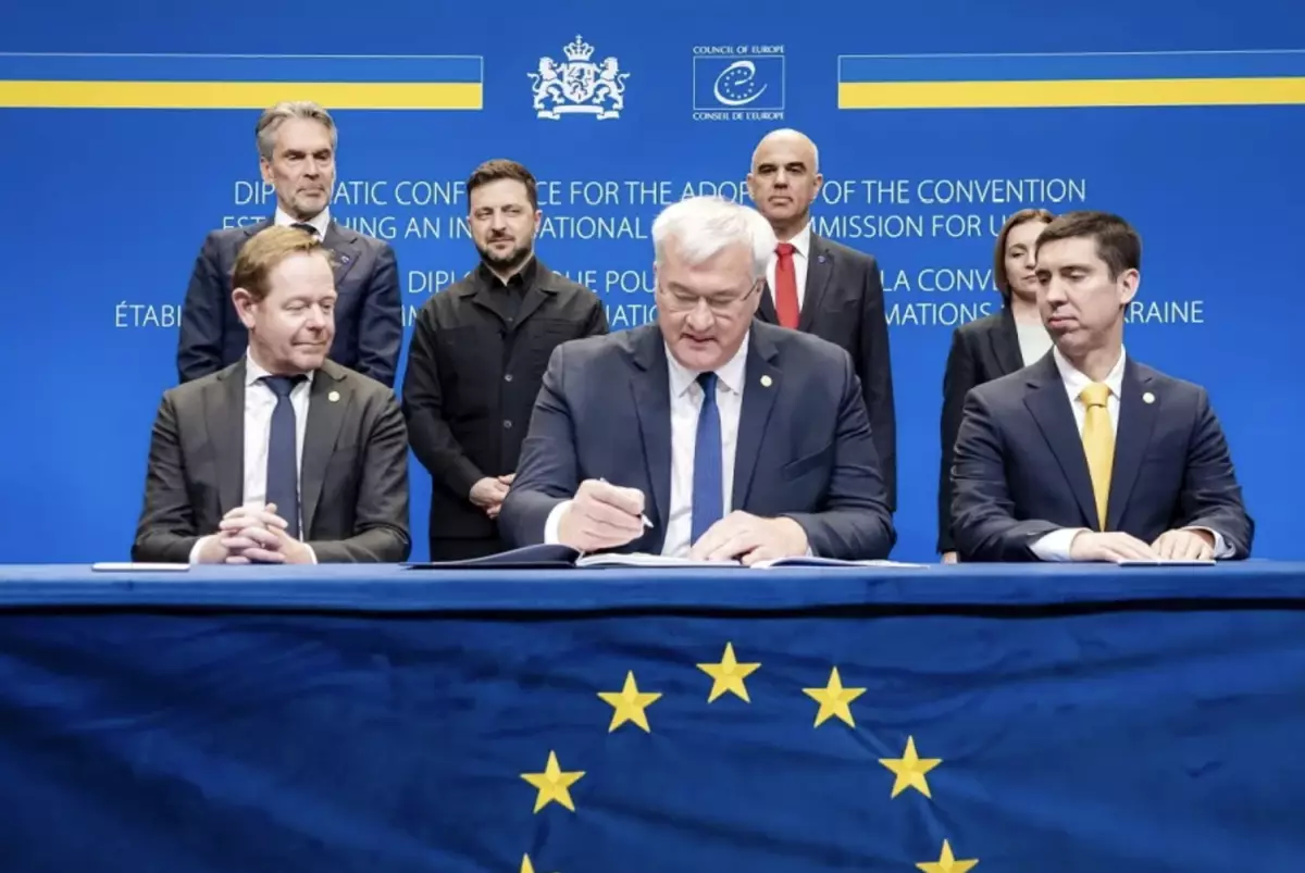 В МИРЕ: репарации Украине, следы динозавров в Италии, в Мексике разбился самолёт