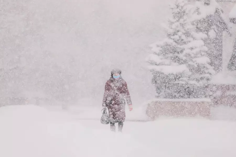 Қар, боран, көктайғақ: бүгін ауа райы қандай болады?