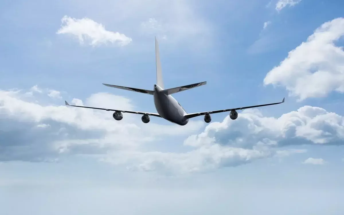 В праздничные дни в Казахстане запустят 100 дополнительных авиарейсов