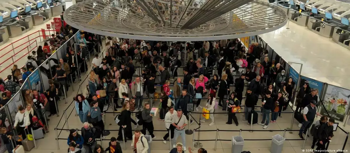 Трамп запретил въезд в США гражданам Сирии и других стран