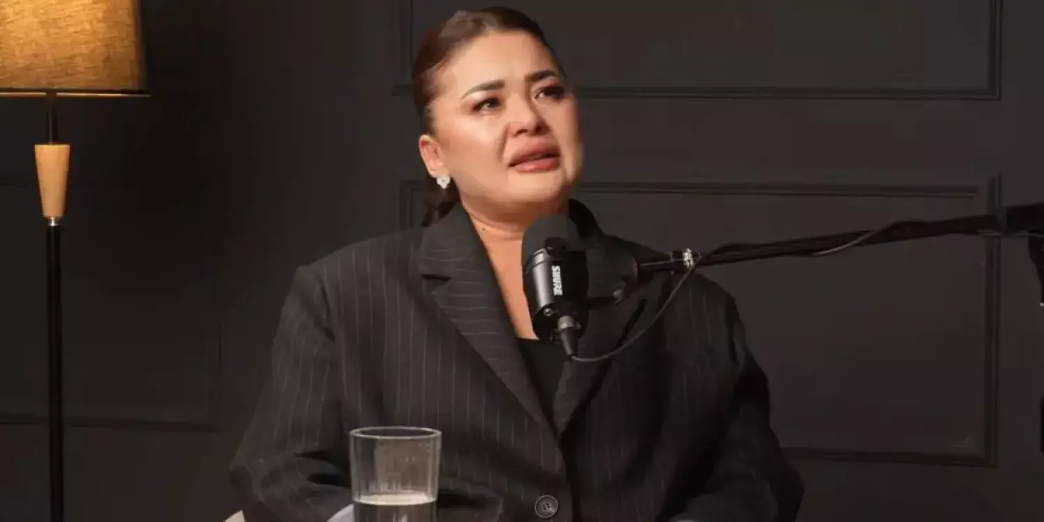 Мөлдір Мұқан тағы да жылап қалды (ВИДЕО)