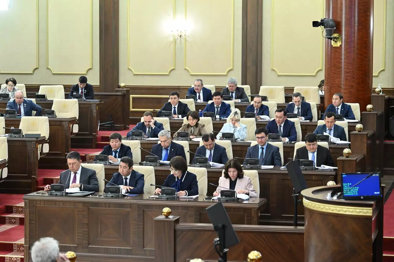 Қазақстан мен Франция азаматтарды реадмиссиялаудың құқықтық негізін бекітті