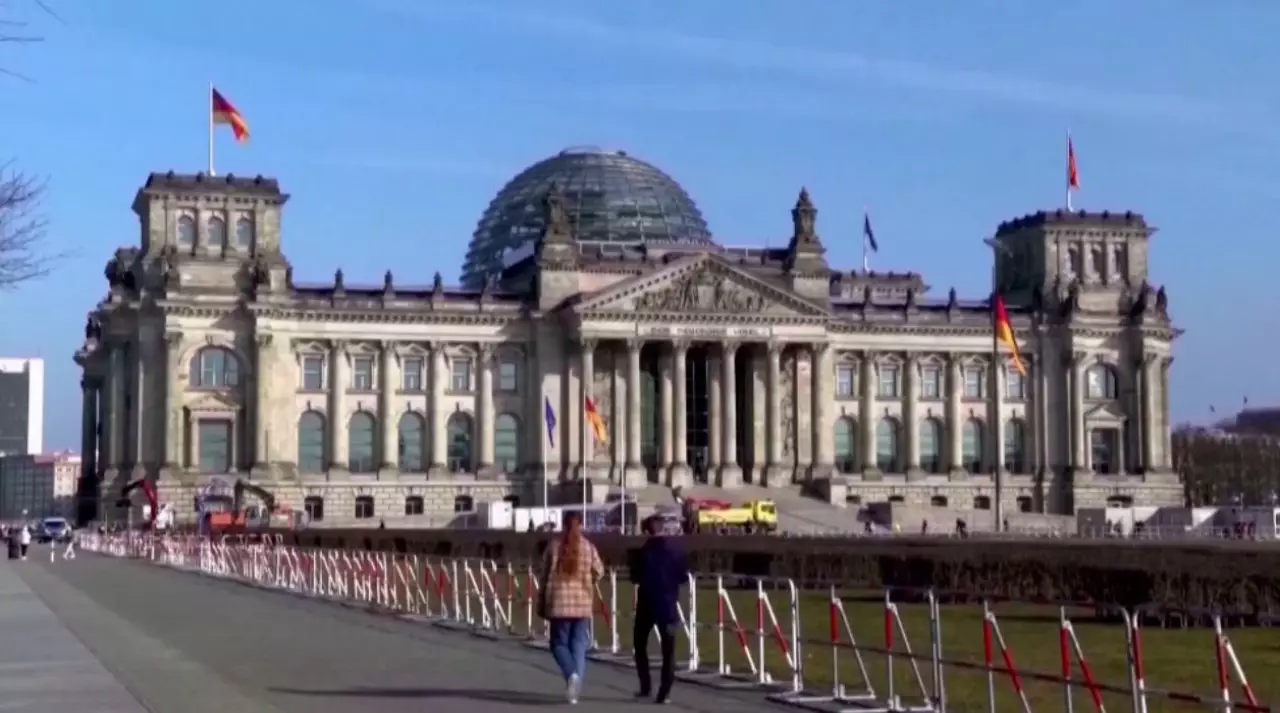 Цены на бензин снизились в Германии