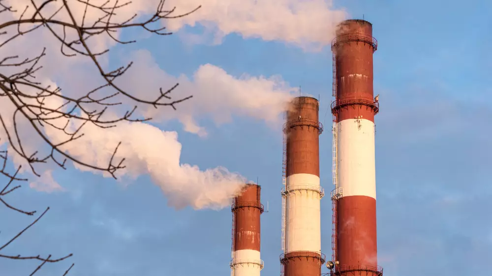 “Ауаның ластану деңгейін төмендетеді“ - Тоқаев үкімет пен Алматы әкімдігіне мақсат қойды