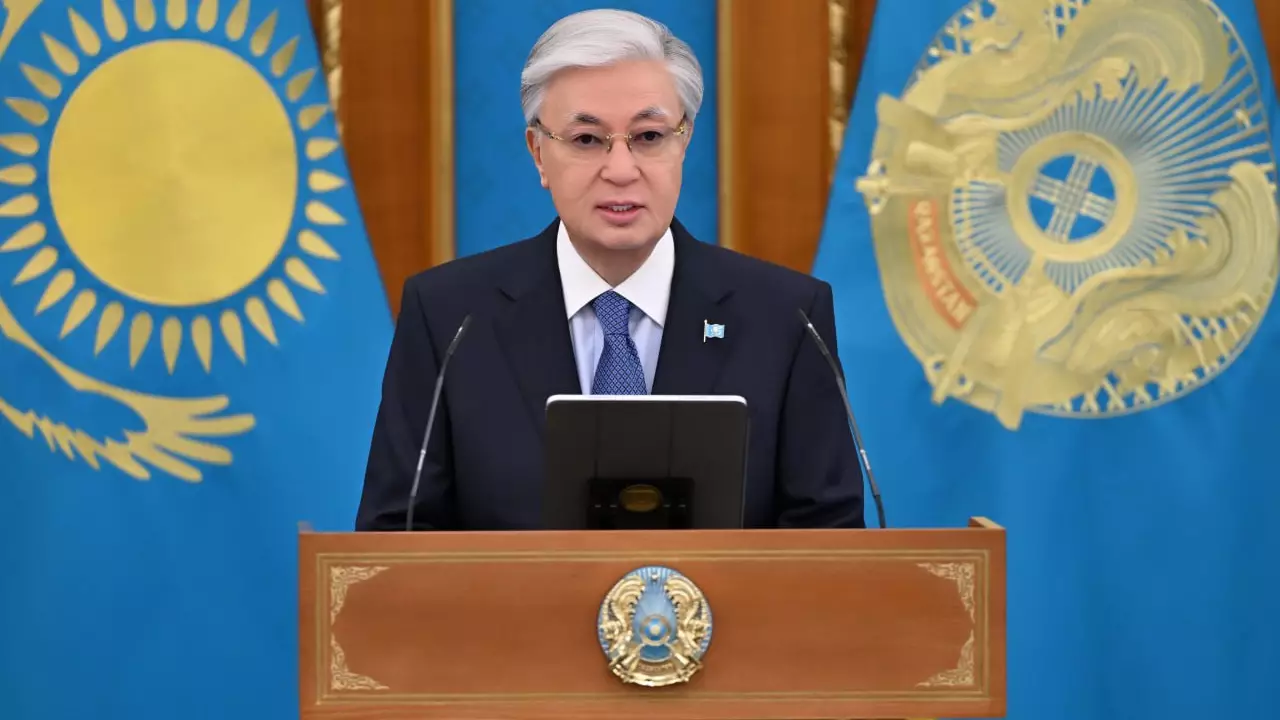 Тоқаев энергетика саласы қызметкерлерін кәсіби мерекесімен құттықтады