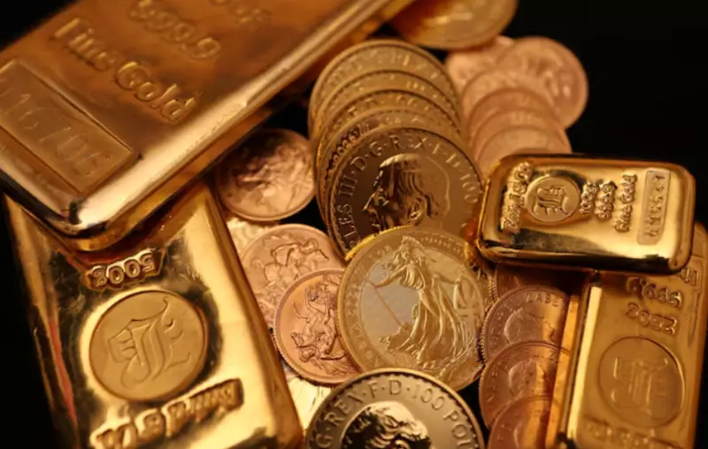 Золото дорожает, серебро дешевеет: как изменились цены на драгметаллы