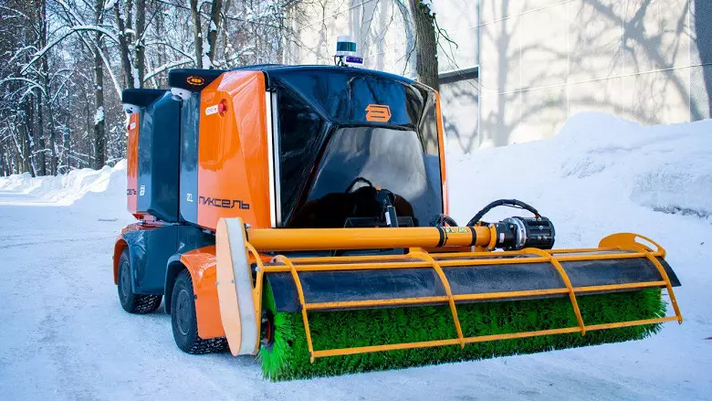 ЖИ қар тазалайтын техниканың жұмысын реттейді