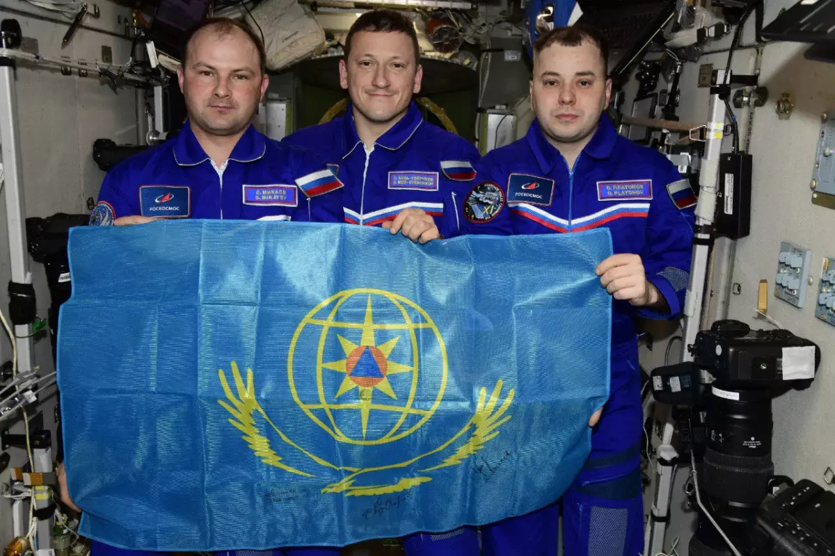 Космонавты с борта МКС поздравили МЧС Республики Казахстан