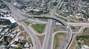 Алматы облысы аумағындағы Үлкен Алматы айналма автомобиль жолына қосылатын жолдарды ұзарту Алматы қаласының бюджеті есебінен жүзеге асырылады – Дархан Сатыбалды