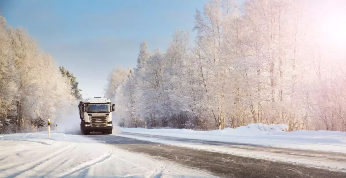 «Виляющий» грузовик: в Рудном задержали пьяного водителя