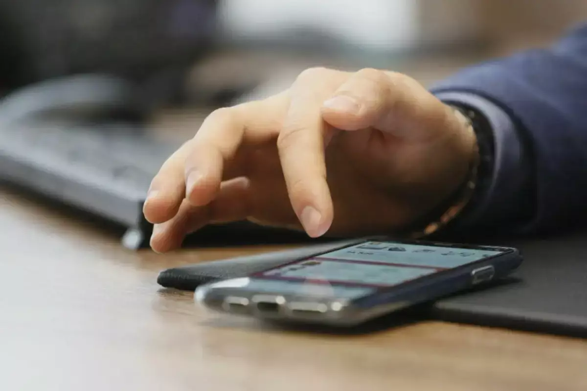 Названы три условия для проверки мобильных переводов в Казахстане — Минфин разъяснил новые правила - новости на Lada.kz 17.12.2025