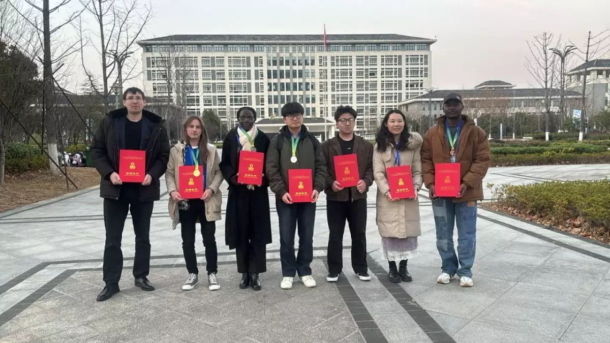 Қазақстандық студент халықаралық білім сайысында алтын медаль жеңіп алды