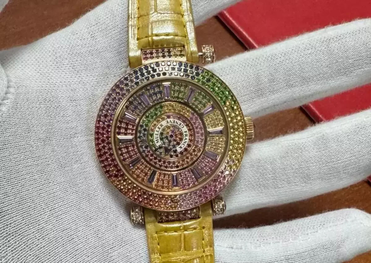 Қазақстандық олигархтардың әшекейлері аукционға шығарылды