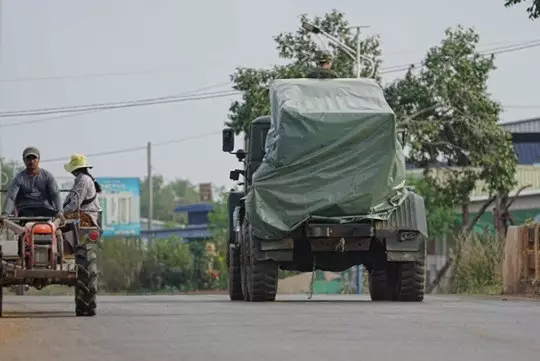 Число погибших мирных жителей в Камбодже выросло до 17