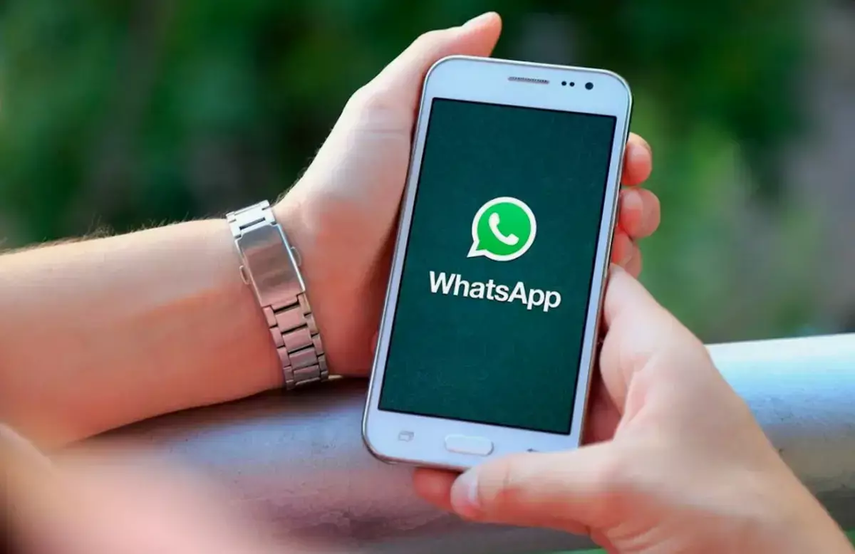 Без взлома и перехвата: в Сети появился инструмент для слежки за пользователями WhatsApp - новости на Lada.kz 17.12.2025