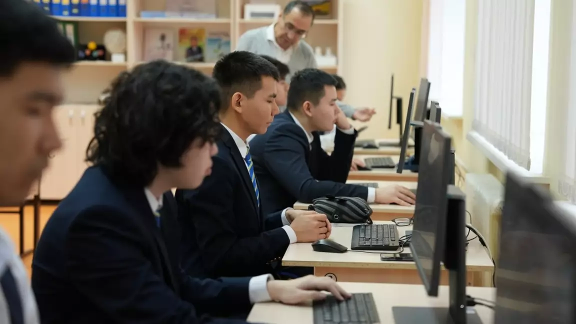 Qarzhy Saqshysy: Қазақстанда қаржылай қауіпсіздікке арналған республикалық компьютерлік ойын ұйымдастырылды
