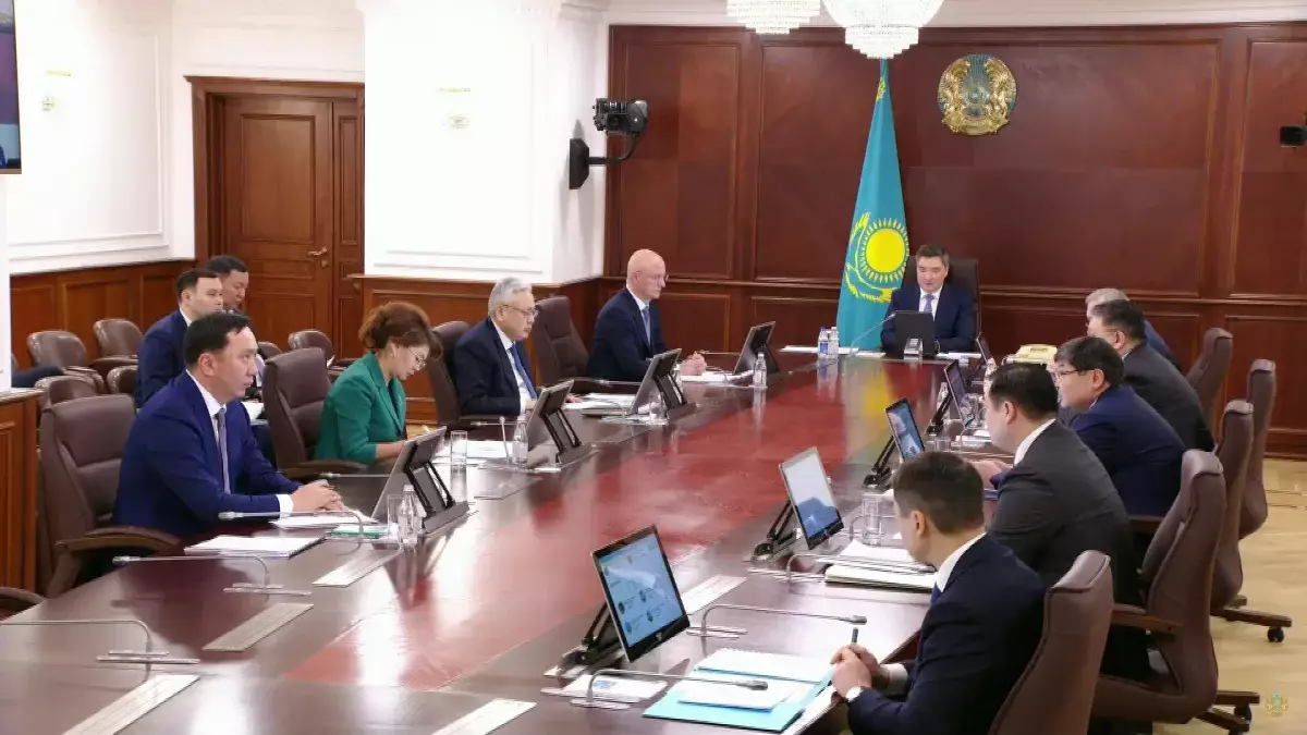 Үкімет басшысы экономиканы қолдауға бағытталған жұмысты күшейтуді тапсырды