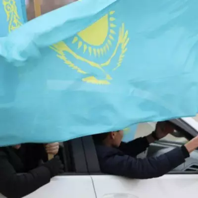 Полиция разъяснила ситуацию с использованием флагов на автомобилях в День Независимости